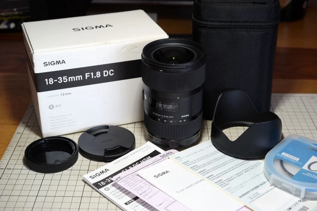 Ống kính SIGMA 18–35mm F1.8 DC HSM Art dành cho Canon