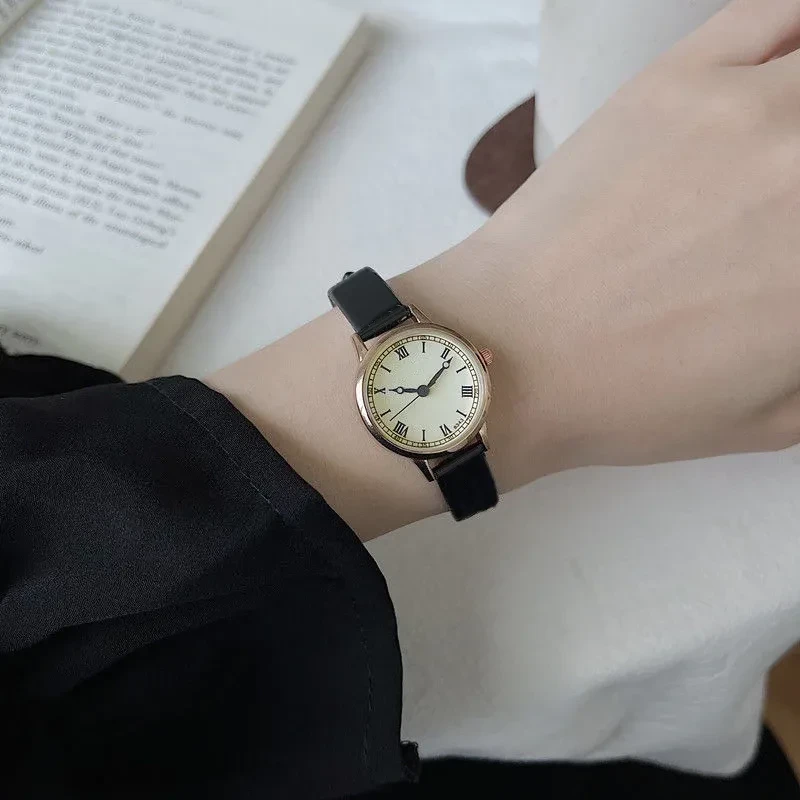 Đồng hồ thạch anh cổ điển thời trang dành cho nữ: Thẩm mỹ giá trị cao & Thiết kế độc đáo