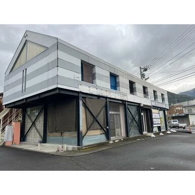 Mikamo Plaza – Tầng 1  · 112.8 m² · 65,000円/tháng
