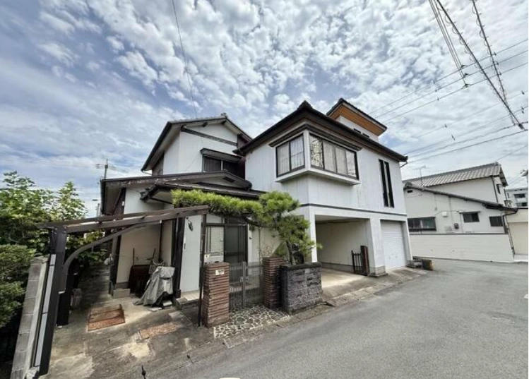 🏡 Bán nhà 2 tầng 7LDK tại Toyohara-cho, thành phố Matsusaka, Mie · 4LDK+ · 195 m² · 398 万円