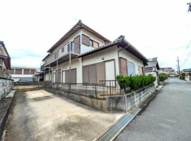 🏡 Bán nhà 2 tầng 6DK tại Isshinden Hirano, thành phố Tsu, Mie · 4LDK+ · 209 m² · 600 万円