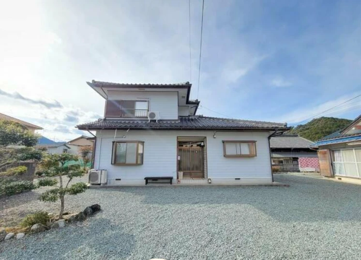 🏡 Bán nhà 2 tầng 3LDK tại Sahara (佐原), thị trấn Ōdai, huyện Taki, Mie · 3LDK · 1203.9 m² · 990 万円