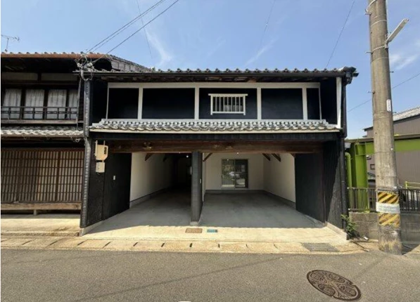 🏡 Bán MB Kinh Doanh + ở 2 tầng 4DK tại Minatochō, thành phố Matsusaka, tỉnh Mie · 4DK · 253.3 m² · 2980 万円