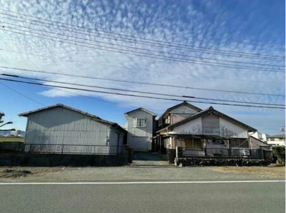 🏡 Bán nhà riêng 8DK tại Takamachi (高町), thành phố Matsusaka, tỉnh Mie · 4LDK+ · 465 m² · 450 万円