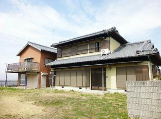 🏡 BÁN NHÀ 5LDK ĐANG CHO THUÊ TẠI URESHINO NIWANOSHŌCHO, MATSUSAKA, MIE · 4LDK+ · 814.6 m² · 750 万円